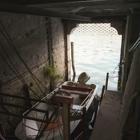 ヴィラ La Casa Dell'isola