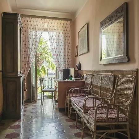 ヴィラ La Casa Dell'isola オルタ・サン・ジューリオ
