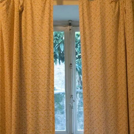 La Casa Dell'isola * أورتا سان جوليو