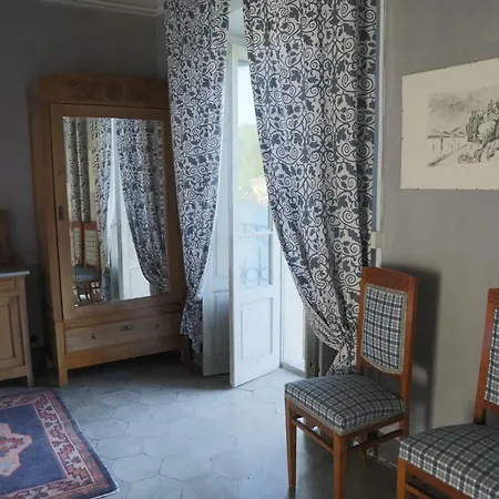La Casa Dell'isola * オルタ・サン・ジューリオ