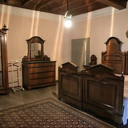 La Casa Dell'isola ヴィラ オルタ・サン・ジューリオ